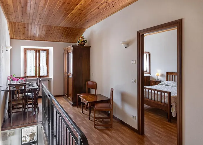 Della Pieve 农家乐 *